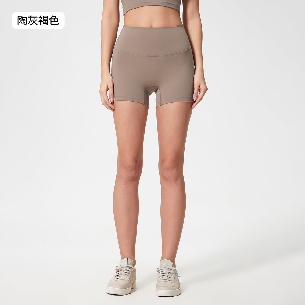 Spring/summer new women's seamless yoga shorts - double-sided brushed training running sports 3/4 length hot pants s2046