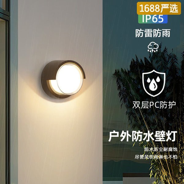 [Strict Selection] Outdoor Wall Lamps Nordic Minimalist Creative Design Sense Round Decorative Lamps Modern Villa Landscape Lamps