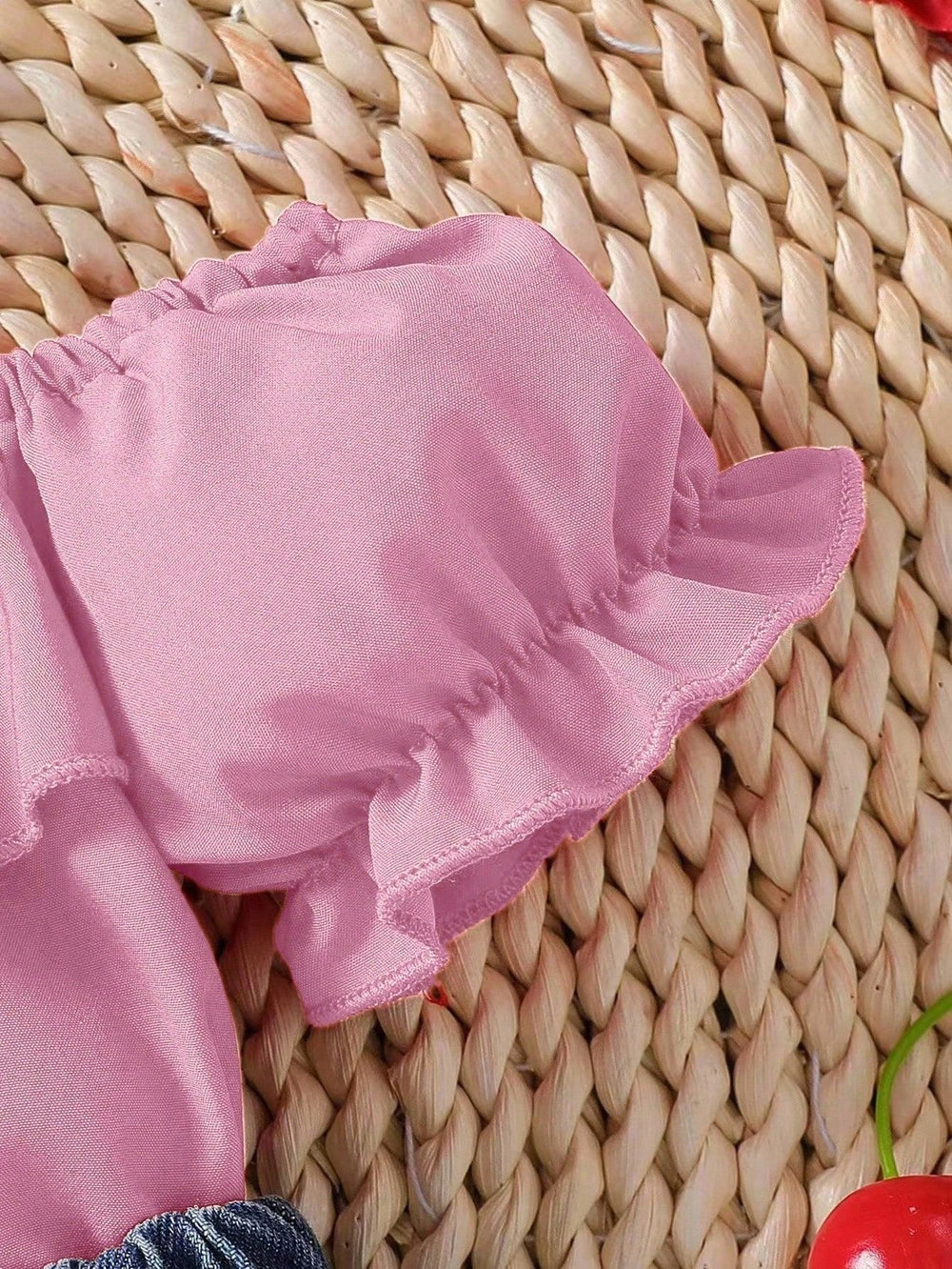 hot selling baby girl one shoulder ruffle suspender tops bows embroidered denim short suit with headscarf