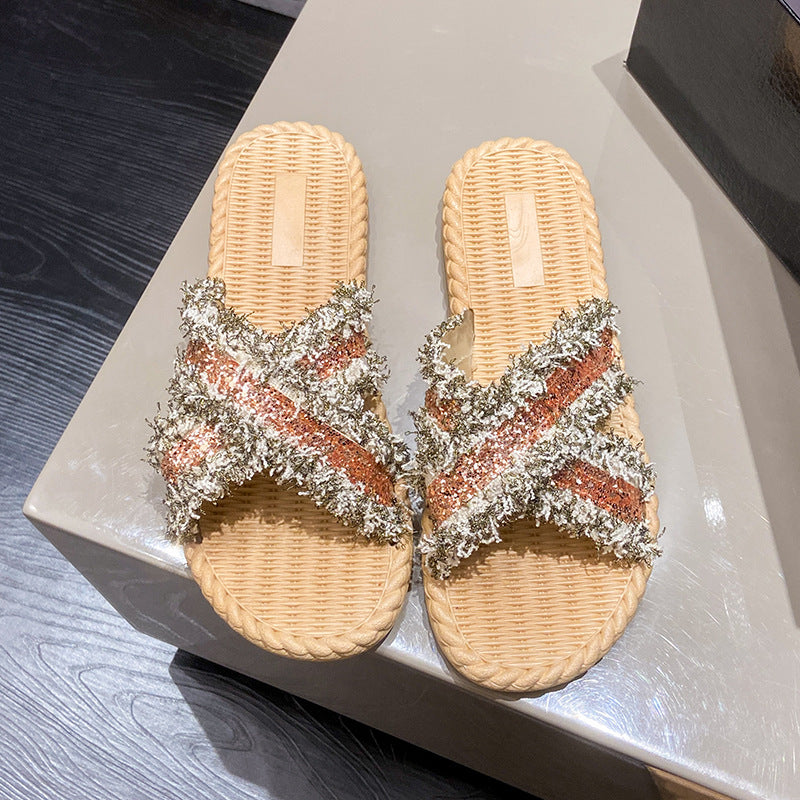 Women's summer outdoor slippers - soft sole thong sandals, fashionable new sequin tassel slides, lightweight beach shoes