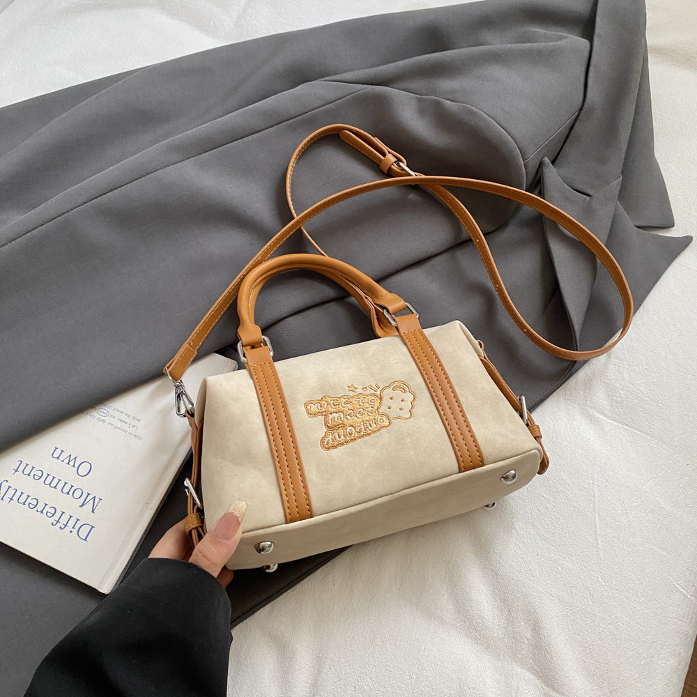 Niche styleretro pillow bag 2025new arrivalfall and winterfashion leopard print handbag classy cartoon shoulder crossbody bag