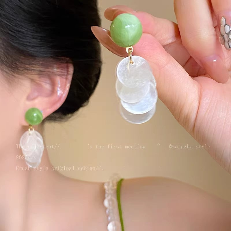 Avocado green shell earrings - women's dopamine drop earrings, 2026 new collection, high-end resort style beach earrings