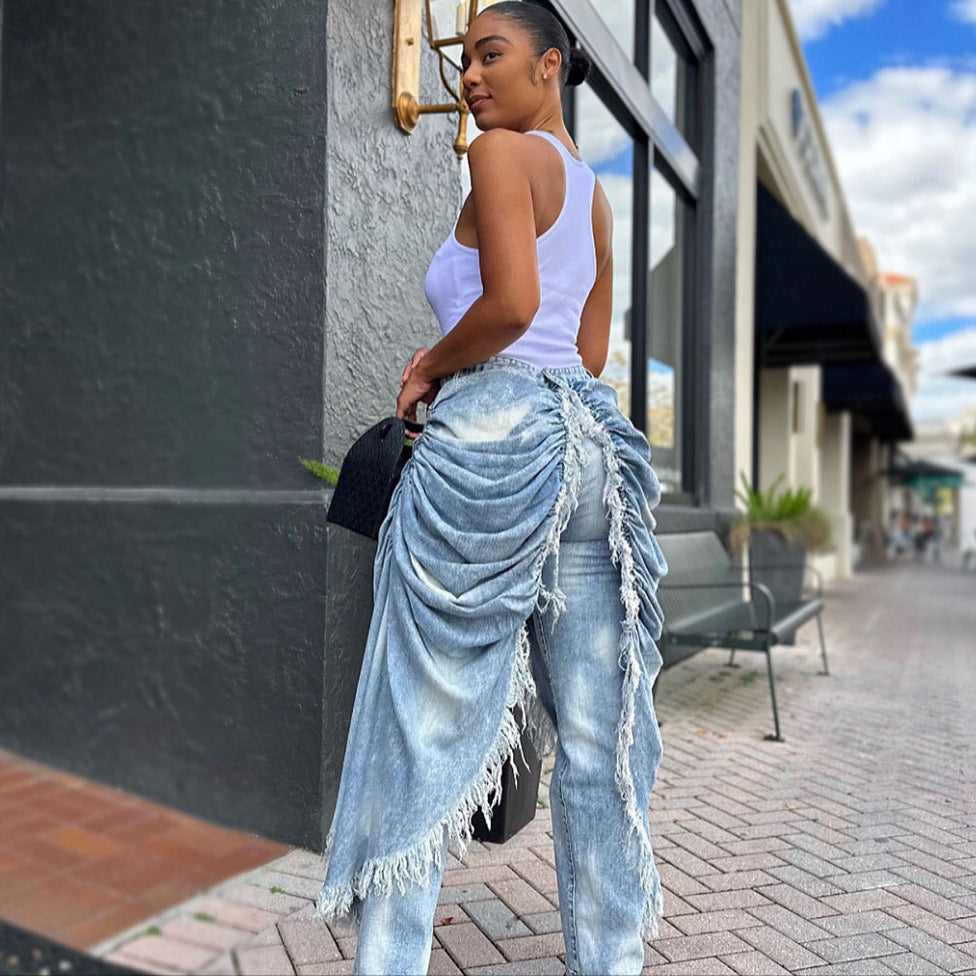 European and american style high-waisted jeans - new women's fashion on : trendy, unique, pleated, distressed, straight-leg jeans
