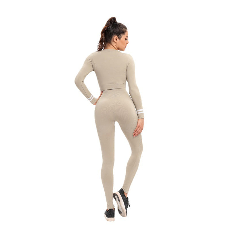 Factory new seamless yoga set: low-cut zipper, peach lift, high-waisted, body-hugging activewear for women