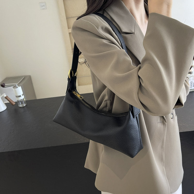 Retro niche design bag women's autumn and winter 2025 new trendy fashion shoulder underarm bag soft leather texture messenger bag