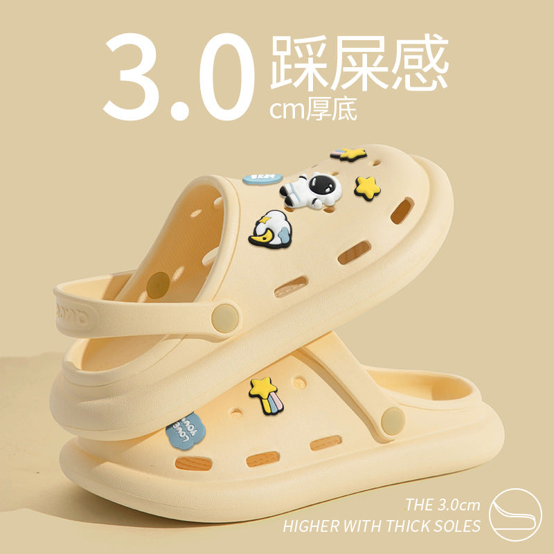 Crocs women's sandals 2023 summernew arrivalpopularthick solecute cartoon toe cap beach slippers trendy ins