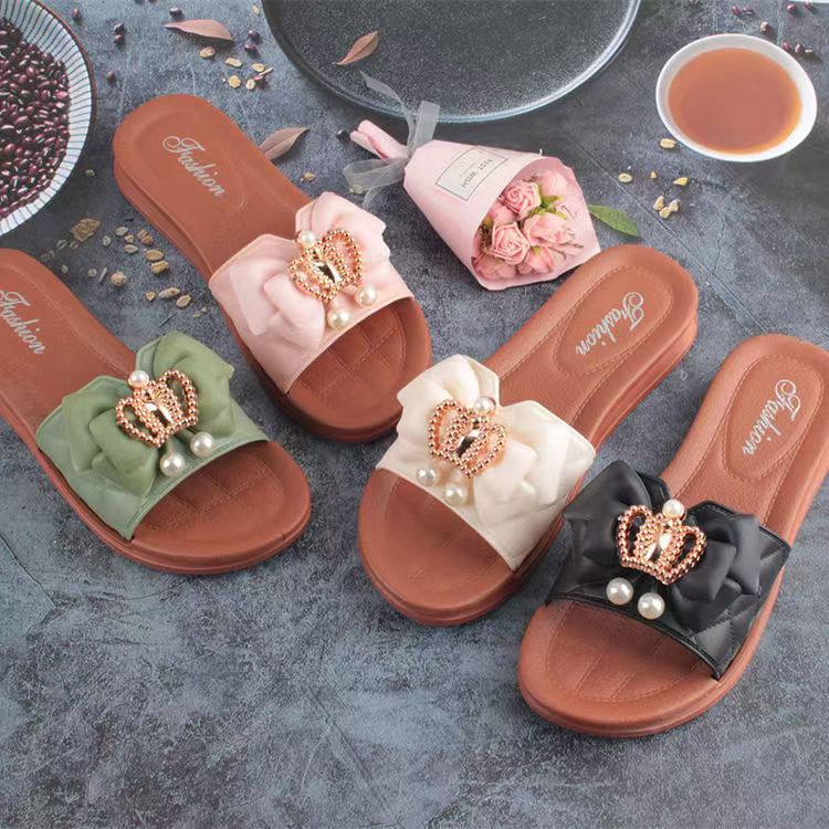 summer new arrivals: versatile slides for outdoor wear - casual, one-strap, non-slip, trendy, fashionable sandals for men, women, and couples
