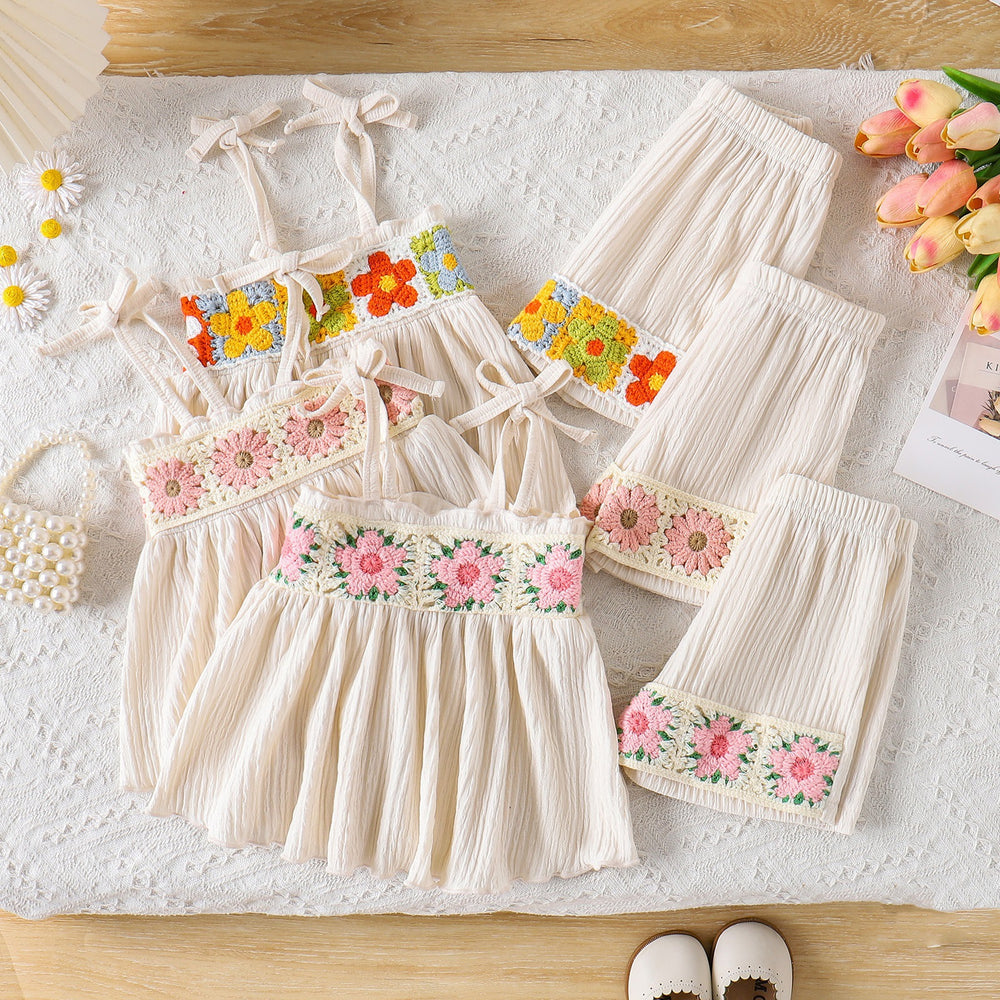 26 summer crochet flower suspender + casual shorts girl cotton and linen western style children's clothing suit wholesale in stock