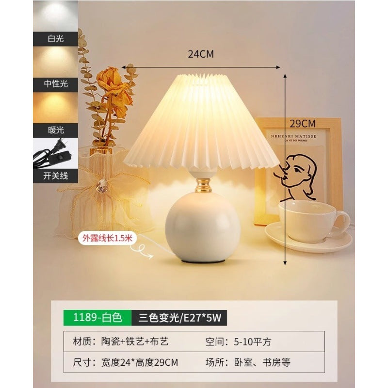 Table lamp bedside lamp pleated girl bedroom night lamp Nordic Internet celebrity ins decorative ceramic atmosphere lamp 1