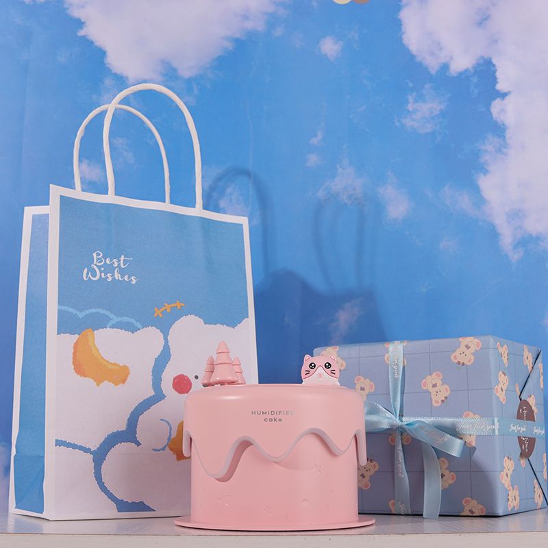 Birthday gift for girls, practical and meaningful, cute student dormitory cat cake humidifier, exquisite