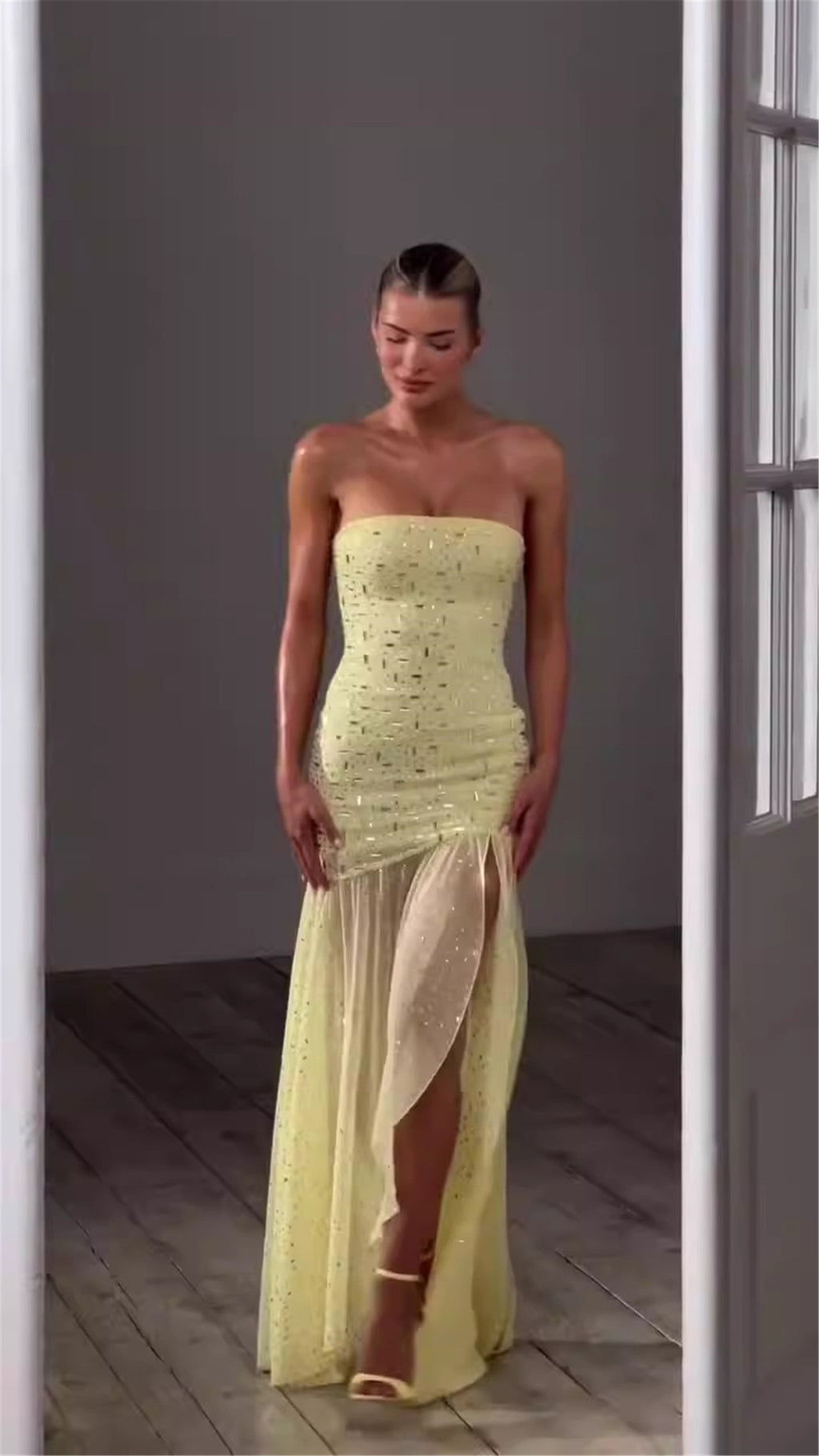25 European and American style hot drill irregular split mesh splicing dress Spice girl temperament design sense tube top dress skirt