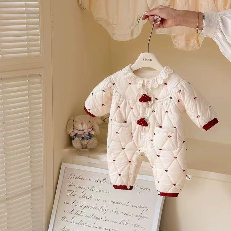 Winter baby fleece-lined romper: warm, cute cartoon design for outdoor wear - perfect for crawling and everyday adventures!