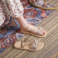 Women's slippers - stylish and versatile, new 2021 summer collection, perfect for beach and poolside, trendy thick-soled sandals and slides