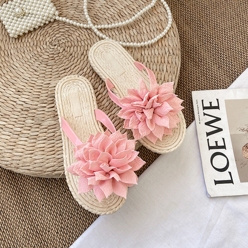 Women's summer outdoor fashion floral flip-flops - non-slip soft sole beach sandals