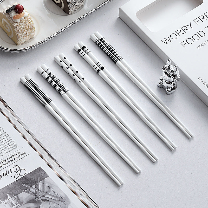 Hepburn style ceramic chopsticks for home moisture-proof and mildew-proof one chopstick per person high temperature resistant tableware public chopsticks suit gift box wholesale
