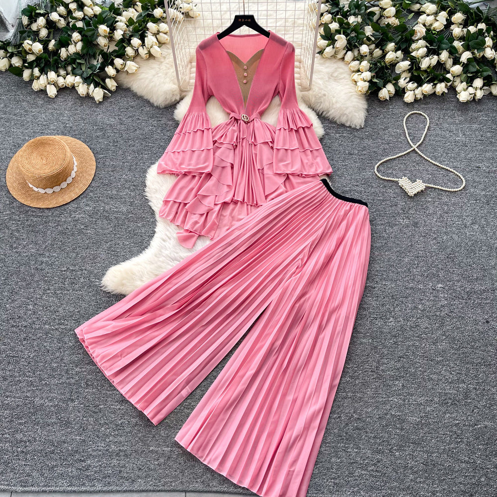 Classy sense of commuting style pleated pleated skirt three-quarter sleeve topshigh waistloose pants women's autumslimming looktwo-piece set