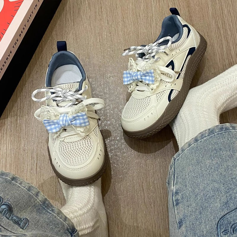 Summer mesh breathable casual shoes 2026 new versatile niche sports shoes chunky sole bowknot white sneakers for women
