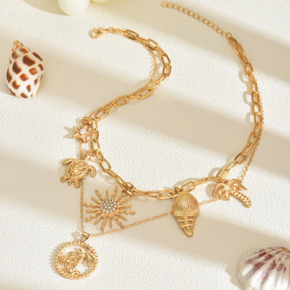 Wholesale european and american beach accessories, starfish and shell necklaces, accessible luxury niche sun pendant stacking collarbone necklaces for women