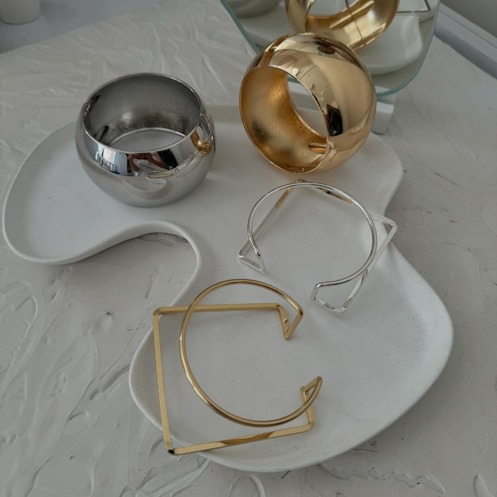 Wholesale glossy open bangle, european and american cross-border alloy jewelry, women's minimalist wide round bracelet, statement jewelry