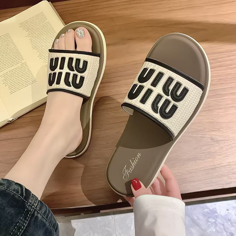 New women's summer slippers: stylish chanel-inspired thong sandals for outdoor wear, trendy and versatile, indoor anti-slip slides