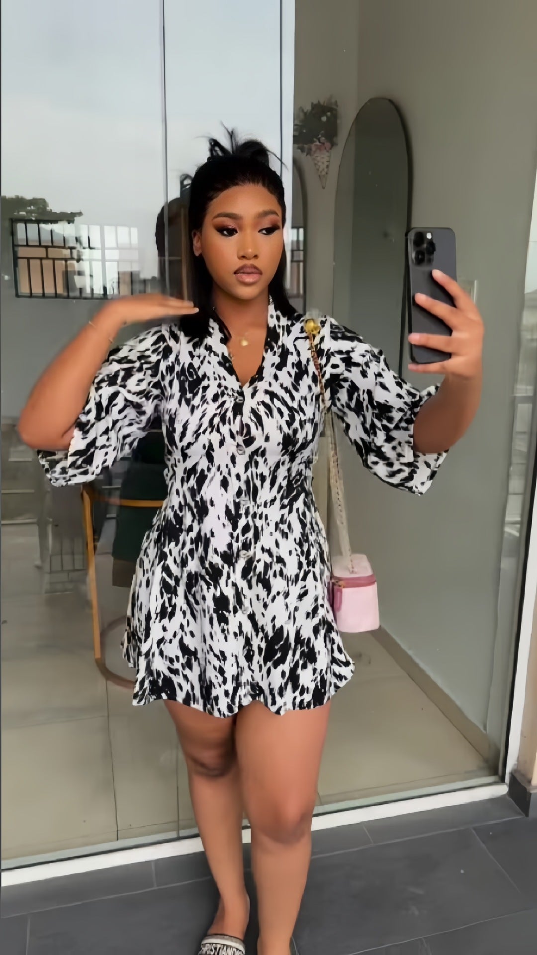 European and American  women's clothing 2024 autumn and winter new short-sleeved V-neck strap printed single-breasted cardigan dress