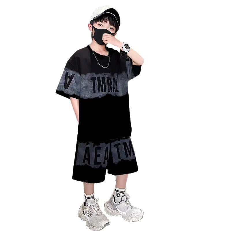 Boys' summer outfit set : new short-sleeve sporty style for mid-to-large children - trendy, stylish, and cool for summer