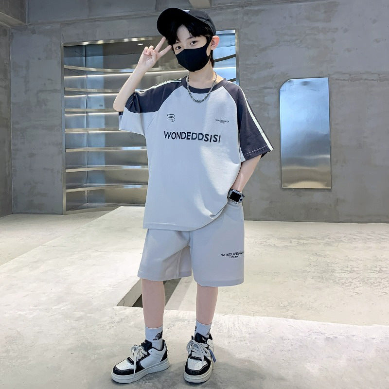 Boys' summer outfit set : new stylish summer kids' short-sleeve fashionable sportswear two-piece set, trendy summer style for boys