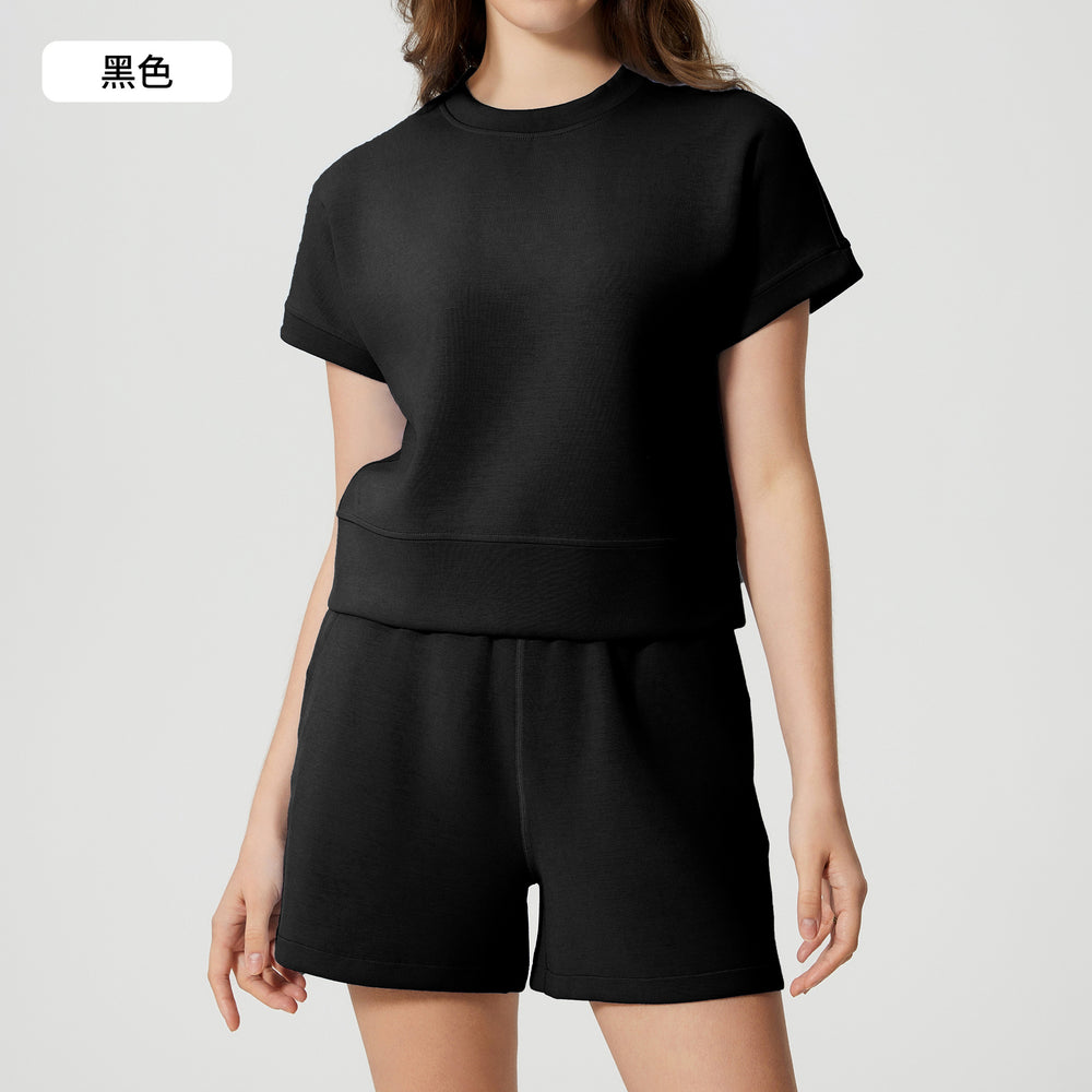Women's casual activewear set: loose-fit breathable short-sleeve t-shirt & air layer shorts - perfect for yoga & workout