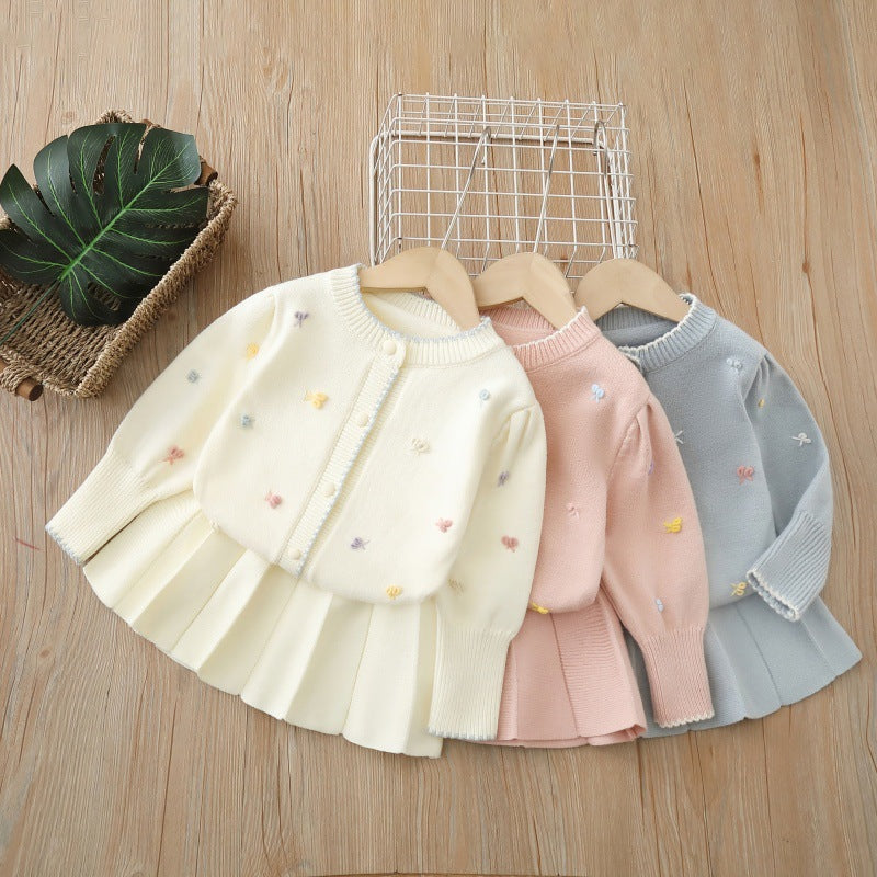 Girls' sweater set:  autumn new collection - sweet two-piece outfit with skirt for little girls