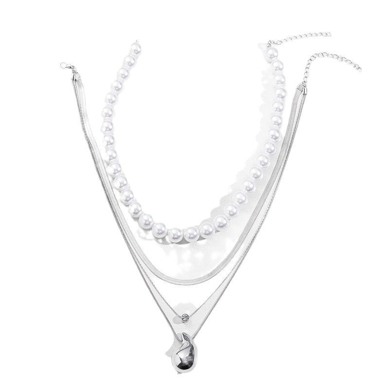 European and american cross-border e-commerce new jewelry exaggerated pearl layered necklace personalized irregular alloy diamond pendant for women