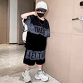 Boys' summer outfit set : new short-sleeve sporty style for mid-to-large children - trendy, stylish, and cool for summer