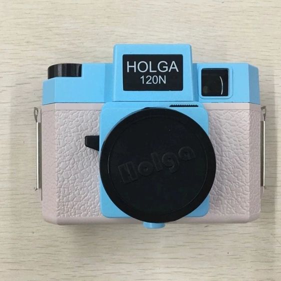 Holga 120n color film camera - leaky master, black plastic resin slr, compatible with color flash