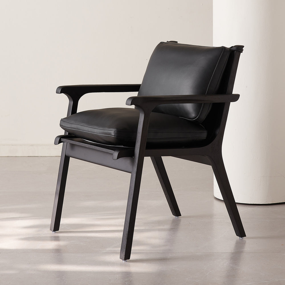 Italian chair normcore solid wood armrest dining chair hotel accessible luxuryfor home dining table tea table backrest black book chair classy