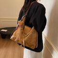 Vintage commute large capacity shoulder bag - women's niche design, new winter crossbody bag, versatile lightweight backpack