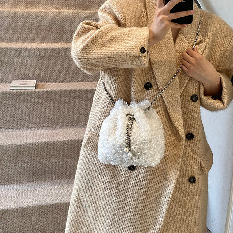 New Chinese style national style bag women's 2025 new niche design chain shoulder messenger bag portable bucket bag