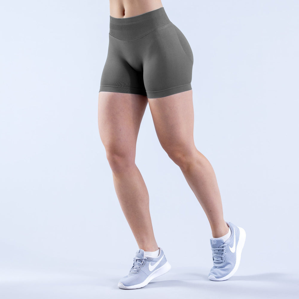 Best sellingdfyne original 28-color three-section waist pleated hip lift low-waist fitness seamless three-quarter pants yoga shorts for women