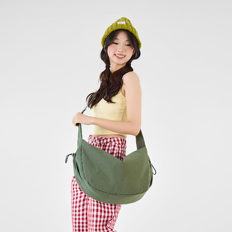 New business trip lightweight travel storage bag casual fashion Korean shoulder bag large capacity versatile commuter messenger bag