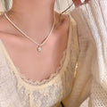 Gentle elegant camellia pearl necklace women's classy accessible luxuryniche style choker clavicle chain exquisite neck chain trendy