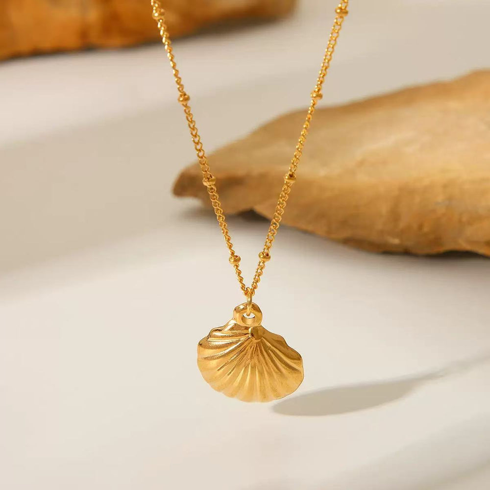 European and american ins style marine element titanium steel necklace non-fading 18k gold stainless steel shell pendant necklace women's necklace