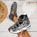 spring/summer new arrivals: women's chunky platform sandals for cross-border e-commerce. plus sizes available. wholesale pricing with moq of 0.67 units. dropshipping available for  and