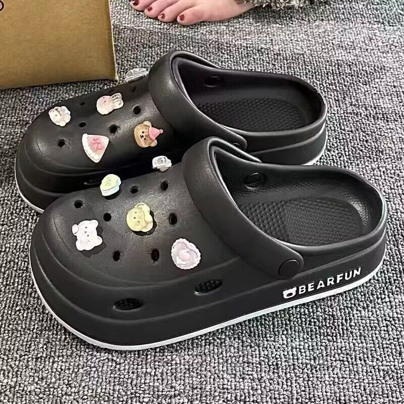 Crocs women's 2024 new arrivalsummeroutwearthick sole stepping on shit feeling seaside beach non-slip toe-cap half-cool slippers