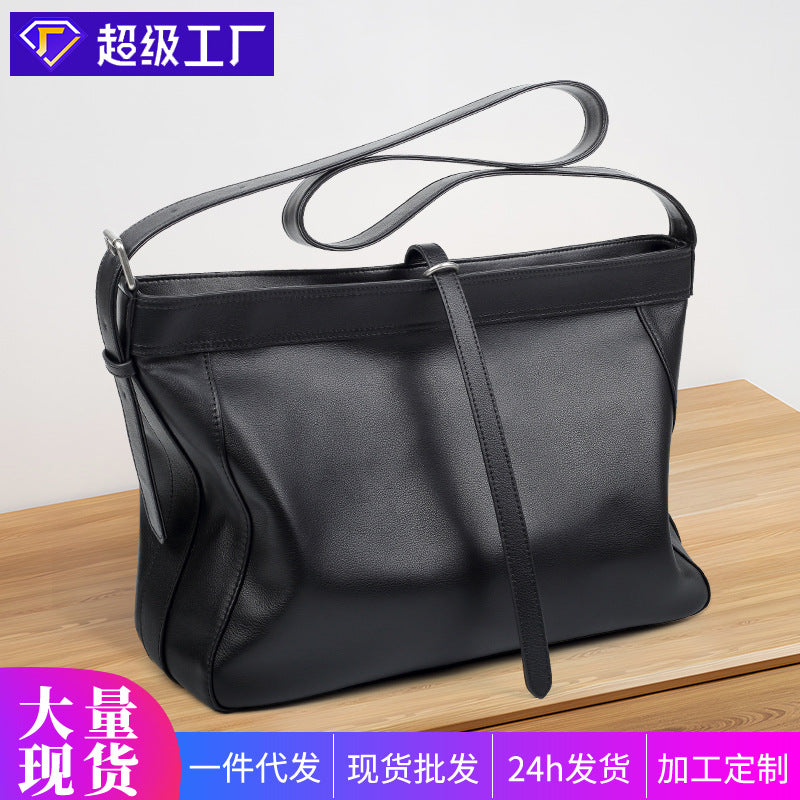 Fashion men's shoulder bag casual trend lightweight men's bag first layer cowhide trend men's bag genuine leather messenger bag