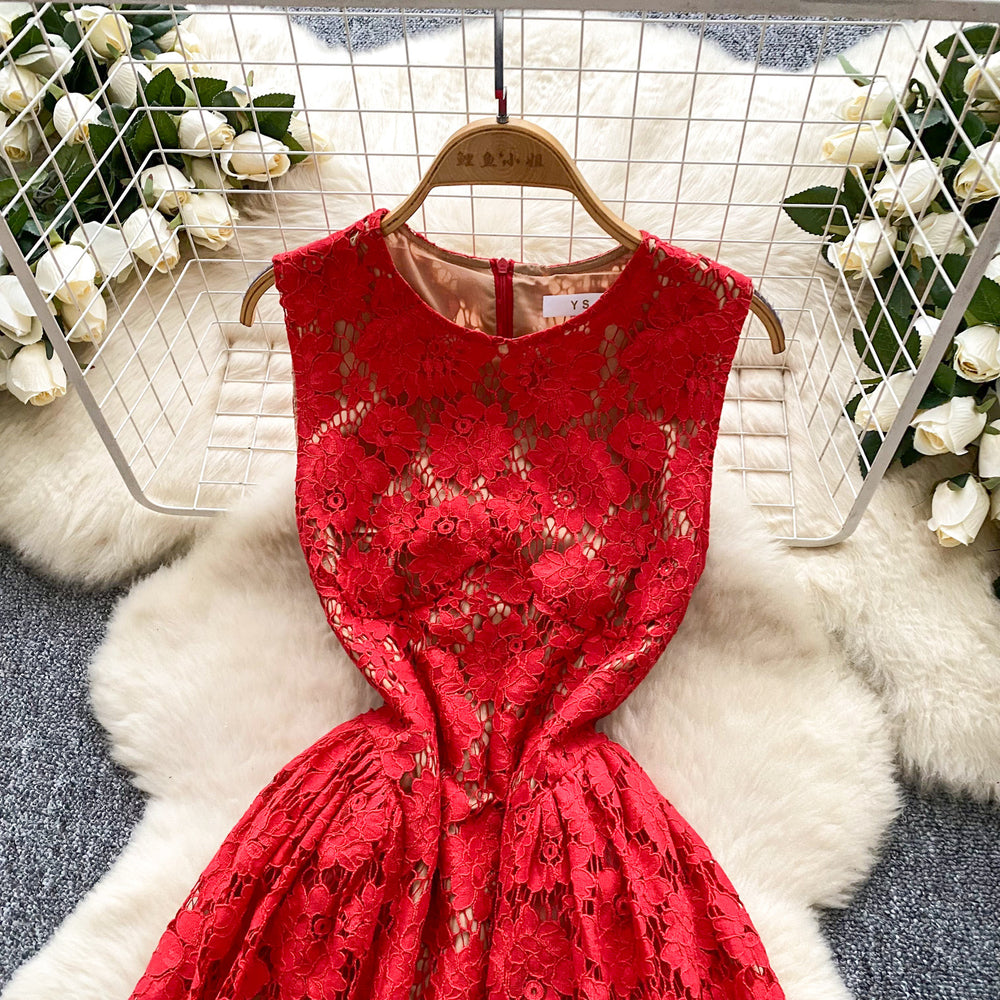 French chic sleeveless lace dress - 2025 summer collection: slim fit, a-line, elegant tank dress/gown