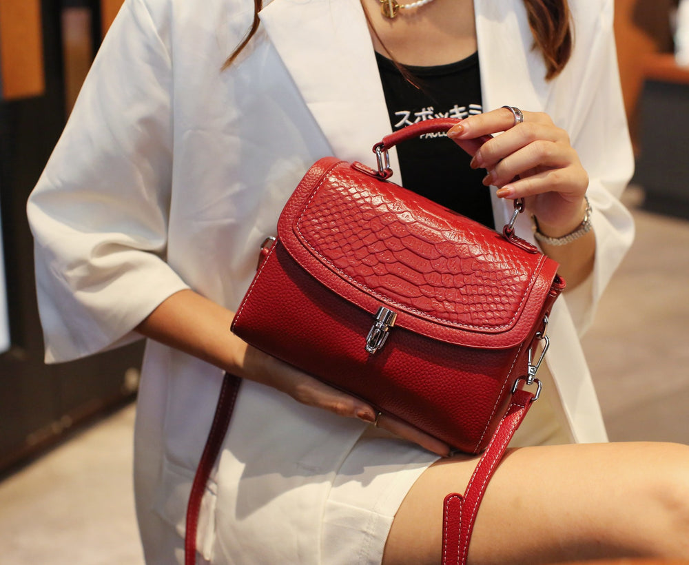 Genuine leather women's small bag 2024 new simple elegant small square bag shoulder crossbody bag women's soft leather handbag