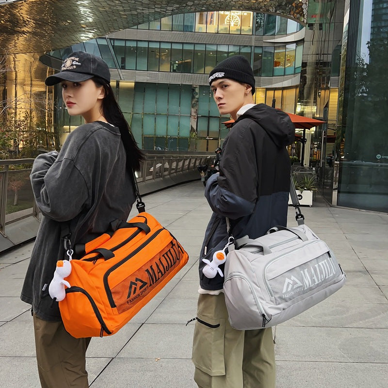 Cross-border men's sports and leisure large-capacity fitness bag women's letter simple accommodation travel bag shoulder messenger bag