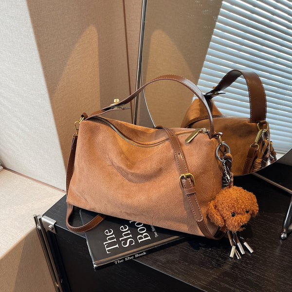 Vintage matte handbag niche underarm bag 2025 autumn new shoulder tote bag versatile women's bag messenger bag