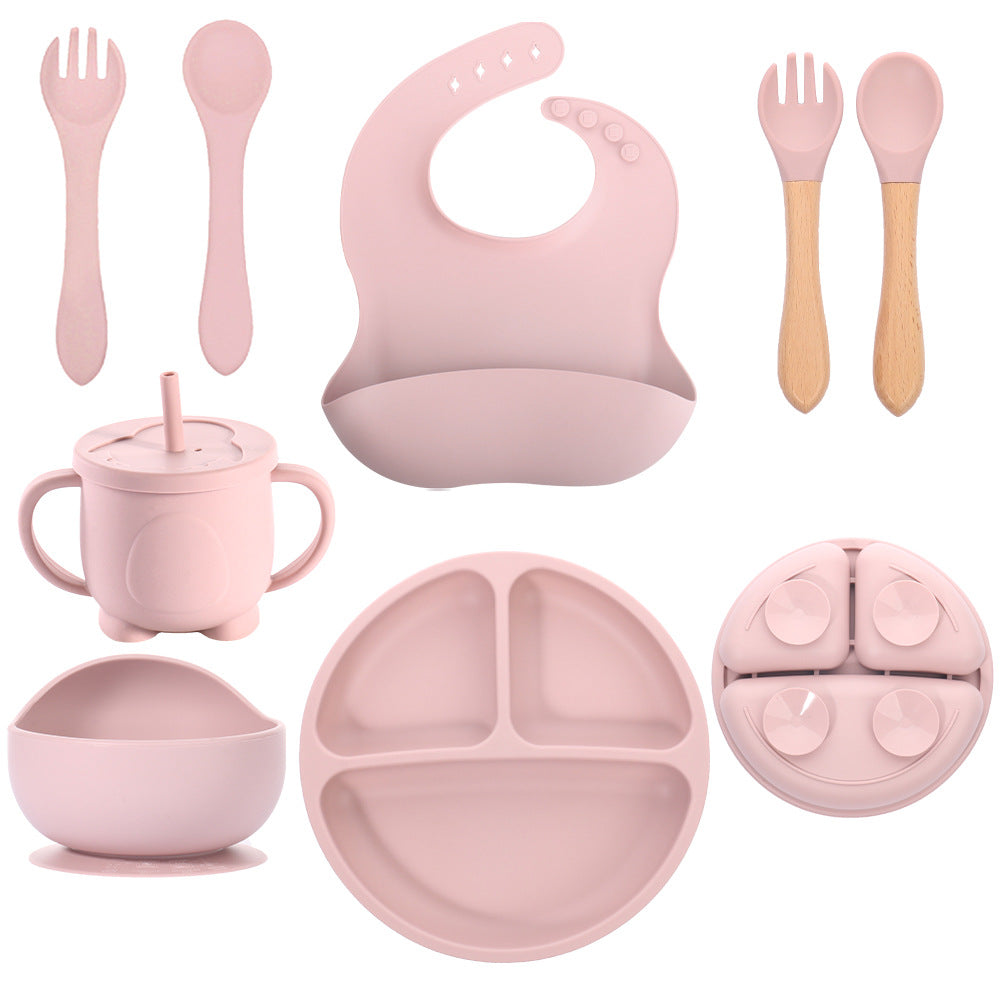 Factory baby silicone binaural straw cup drop resistant high temperature resistant baby drinking cup penguin water cup feeding tableware