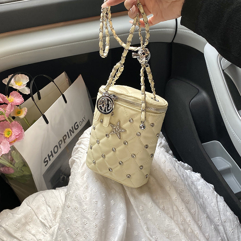 Mobile phone small bag women's 2025 new fashion bright diamond box bag summer simple and versatile foreign style chain messenger bag