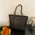 Vintage large capacity women's bag 2025 new autumn/winter light luxury shoulder bag minimalist student school bag women's tote bag