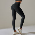 High-waisted, seamless leggings designed to sculpt a peach-shaped butt, flatten the tummy, and provide tummy control. perfect for sports, yoga, running, and fitness activities. quick-drying and ideal for workouts